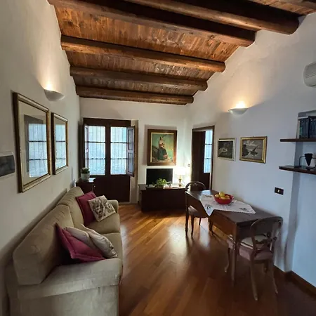 Residenza Teseo Siraküza